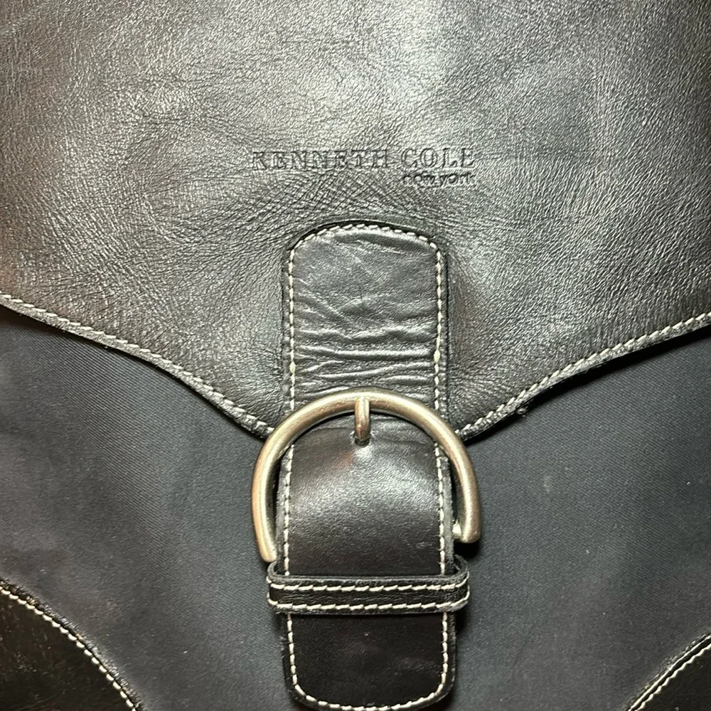 Kenneth Cole New York Black Nylon and Leather Backpack Bag Convertible Strap - Picture 4 of 13